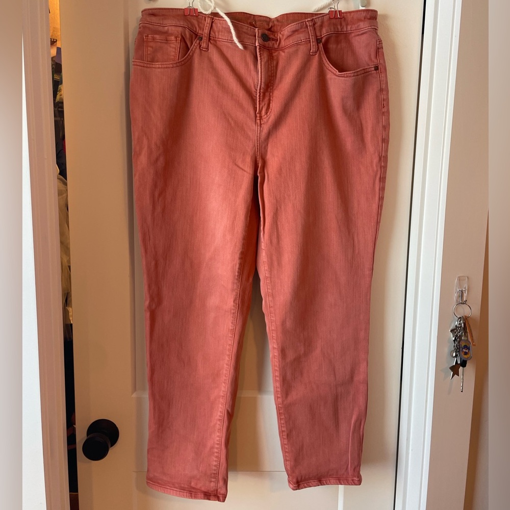 Chicos So Slimming Girlfriend Slim Leg Ankle Jean